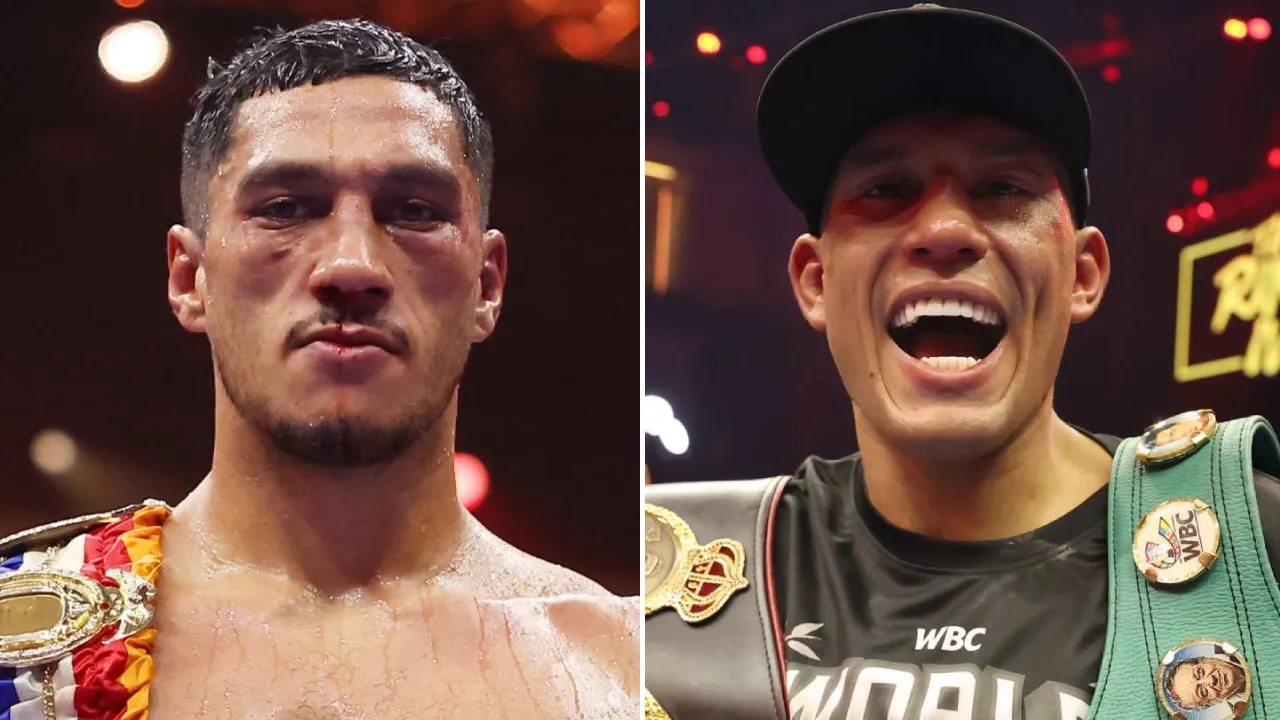 Jai Opetaia (kiri) dan David Benavidez. (Foto: Fight TV)