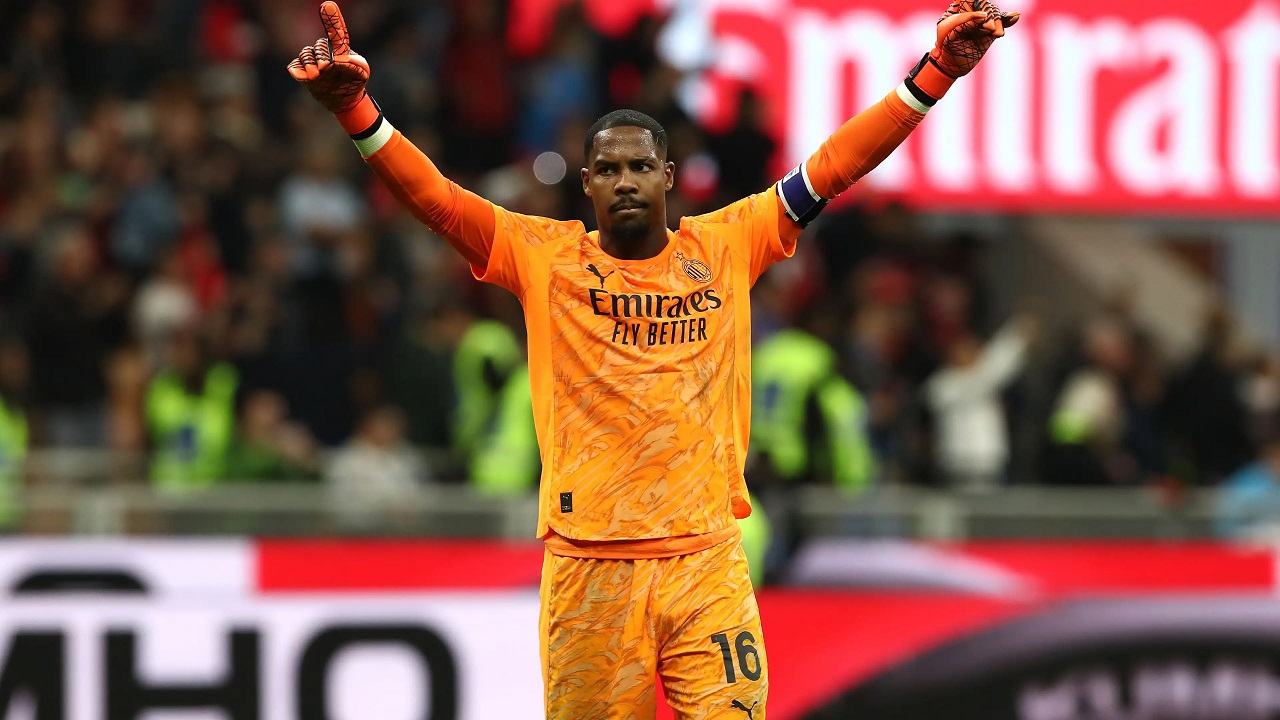 Jelang Derby Milano, Mike Maignan Bakar Semangat di Medsos