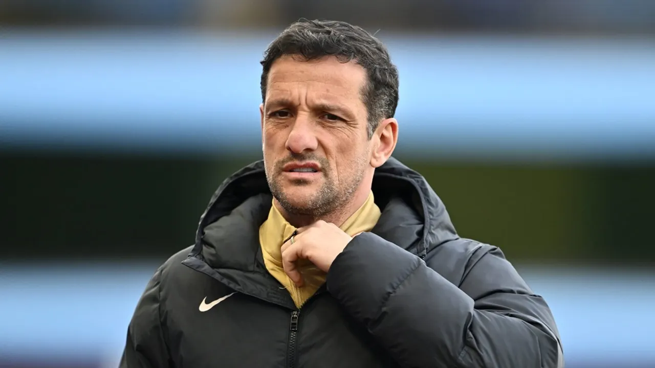 Juliano Belletti Ungkapkan Rencana Melatih Tim Utama Barcelona