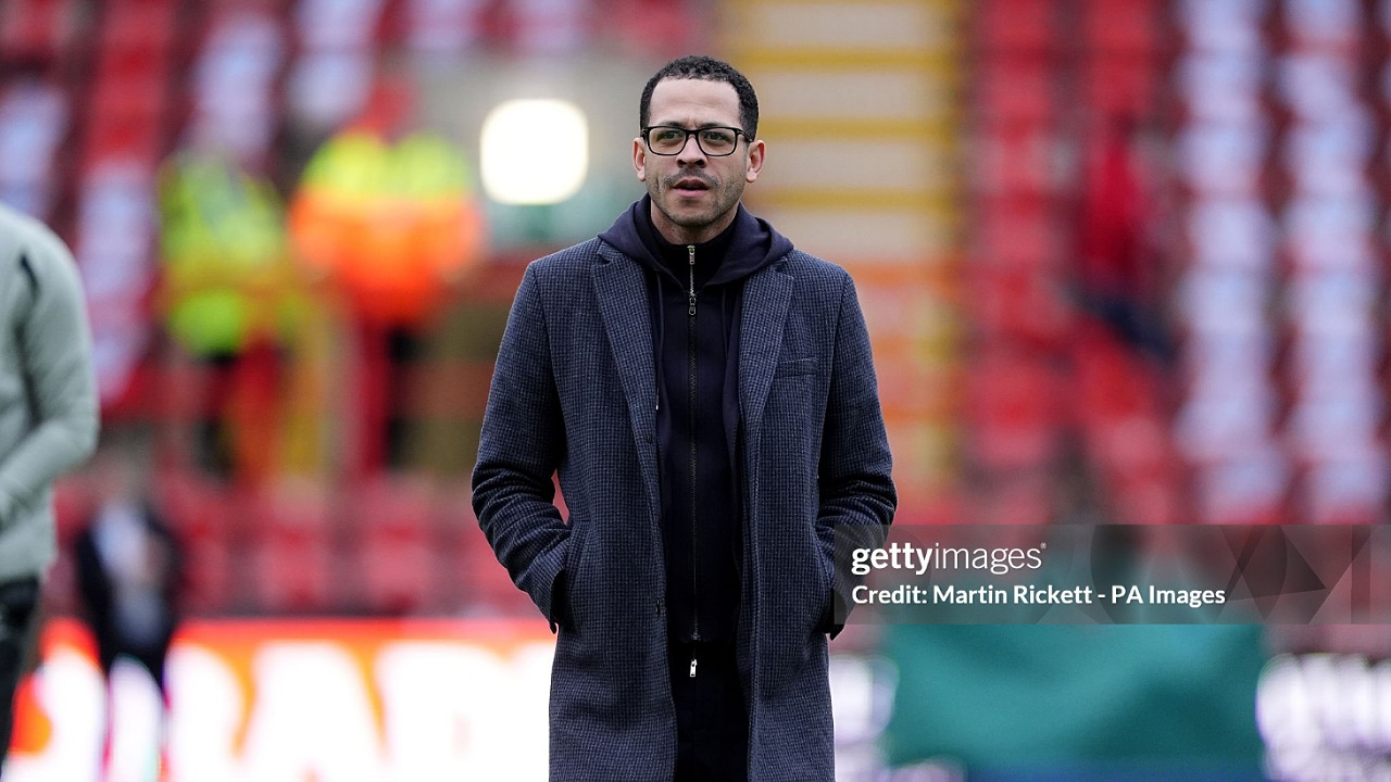 Liam Rosenior Bela Rotasi Besar Chelsea di Piala FA