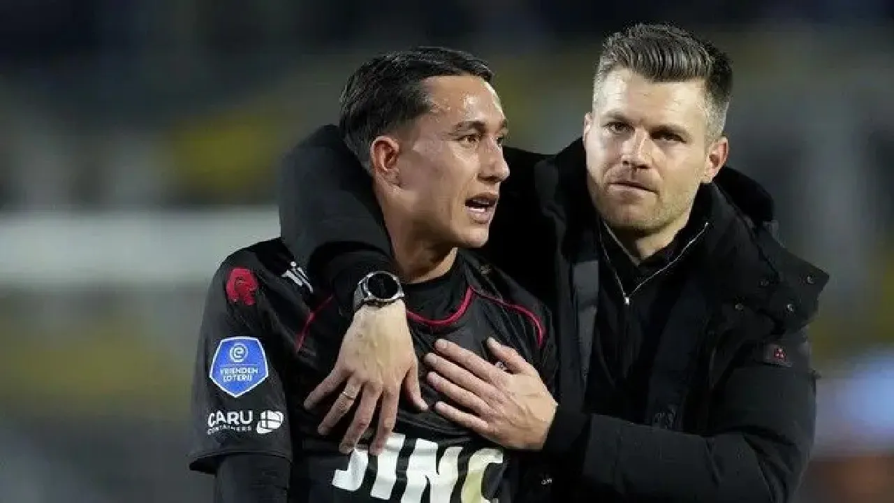 Pelatih Excelsior Sebut Miliano Jonathans Terpukul Usai Alami Cedera