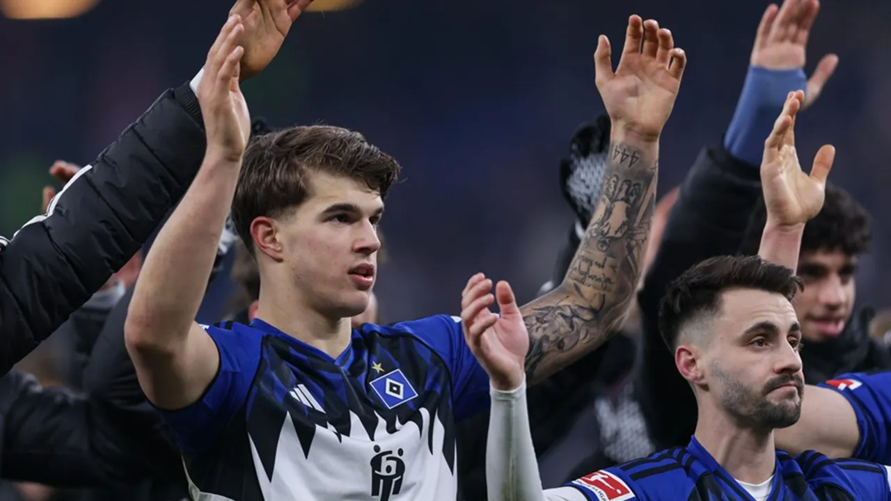 Pini Zahavi Menanggapi Rumor Luka Vuskovic ke Barcelona