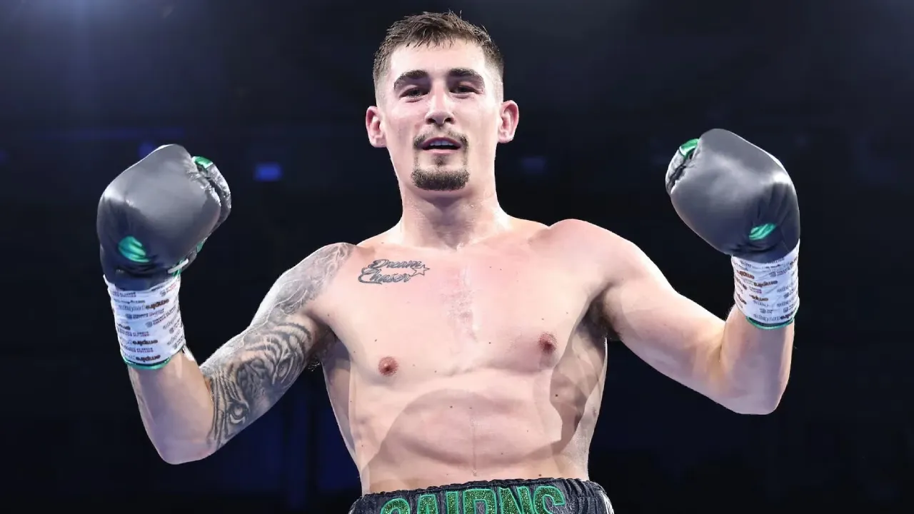 Steven Cairns Gabungkan Prestasi Tinju dan Promosi Diri Lewat Media Sosial