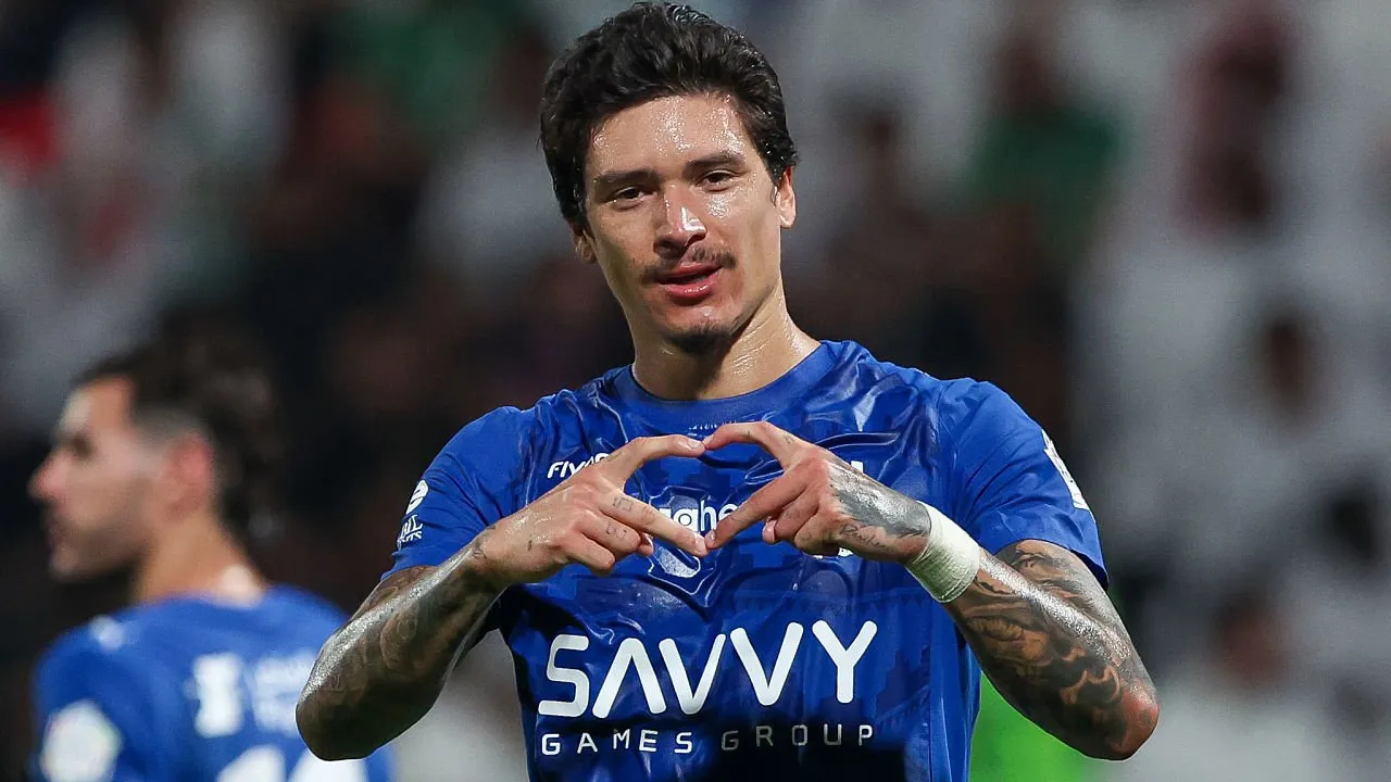 Tersisih di Arab Saudi, Darwin Nunez Masuk Radar Chelsea