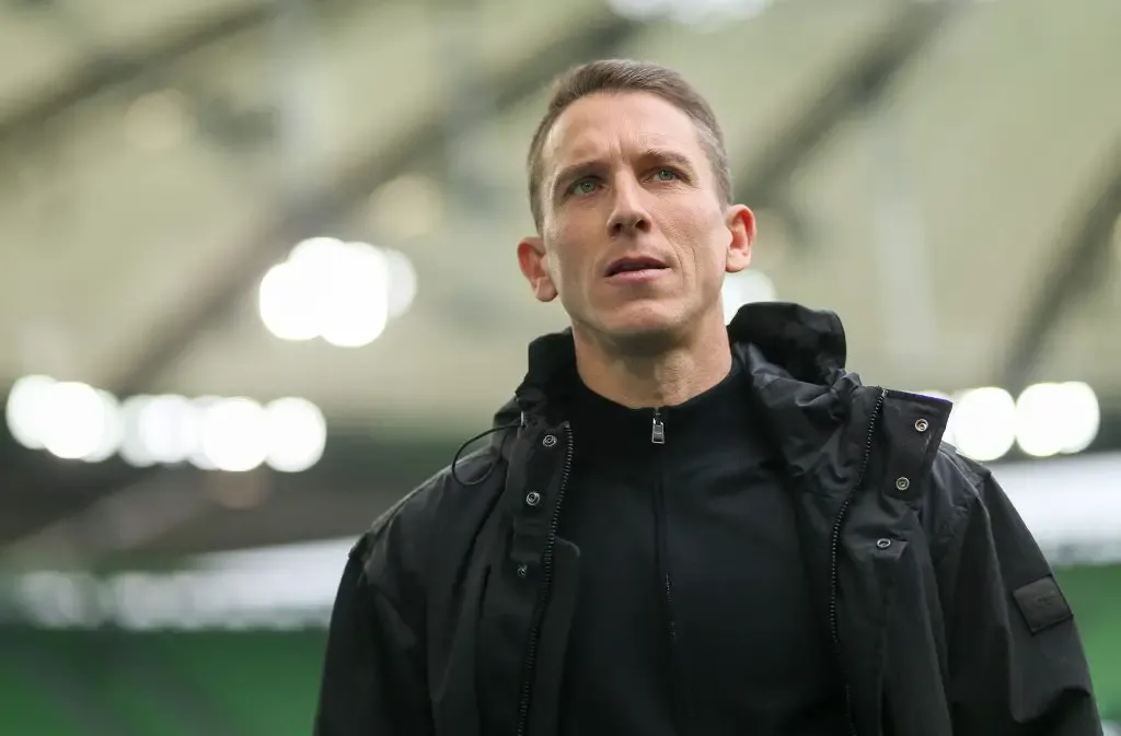 Wolfsburg Lepas Pelatih Kepala Daniel Bauer - sumber: (getfootballnewsgermany)