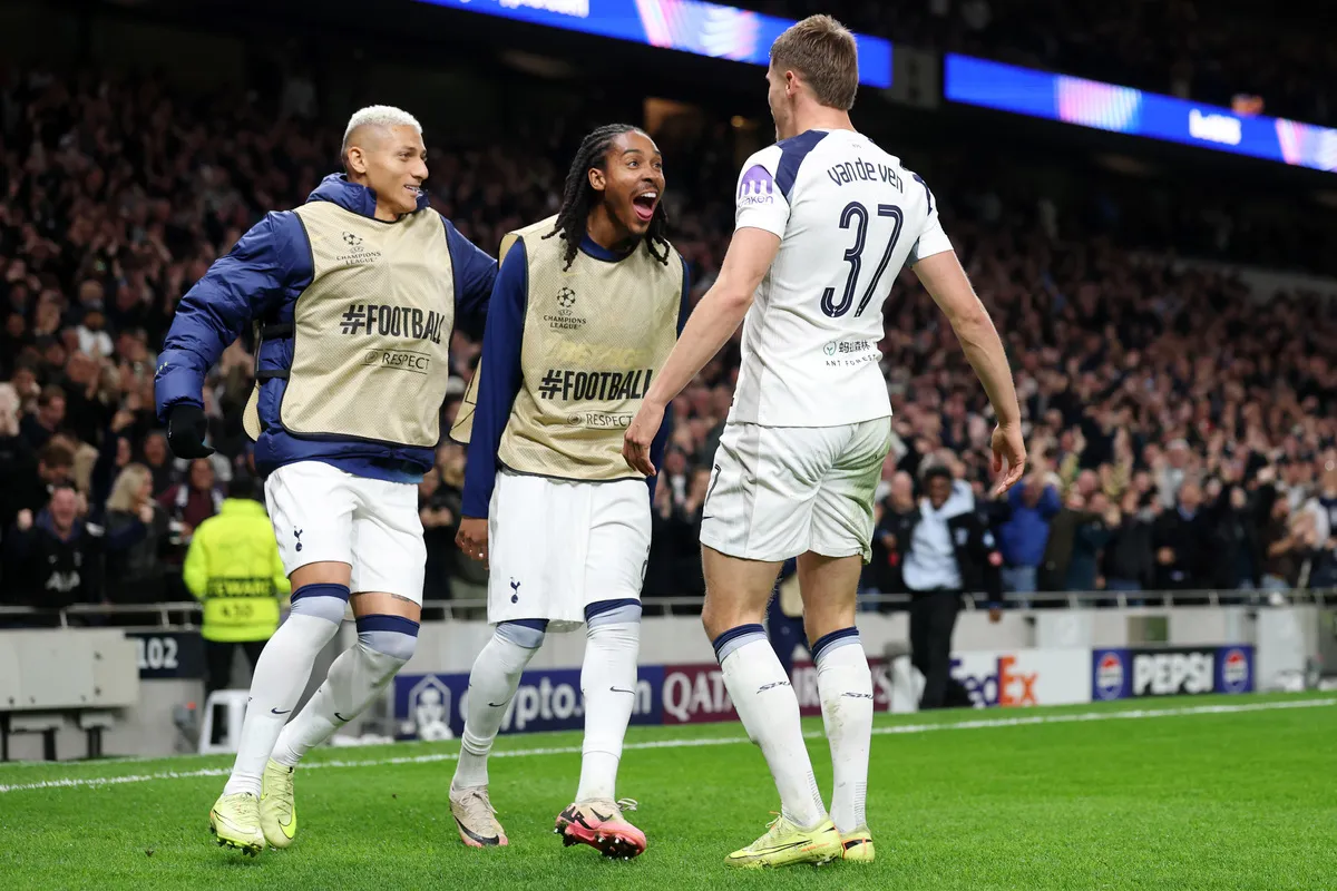 Bek Tottenham Jadi Target Utama Juventus Berkat Koneksi Ottolini - sumber: (footballitalia)