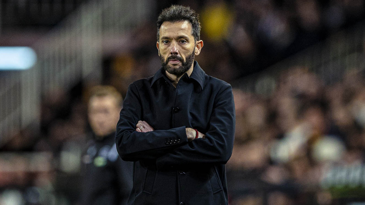 Carlos Corberan Puji Dampak Pemain Pengganti Valencia Saat Kalahkan Alaves