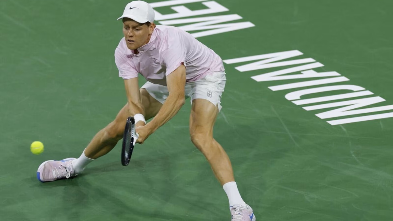Denis Shapovalov Tak Kuasa Hentikan Laju Jannik Sinner Di Indian Wells