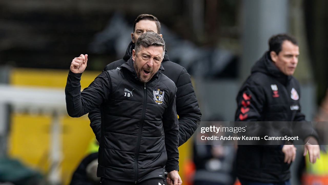Jon Brady Puji Perjuangan Port Vale Usai Singkirkan Sunderland