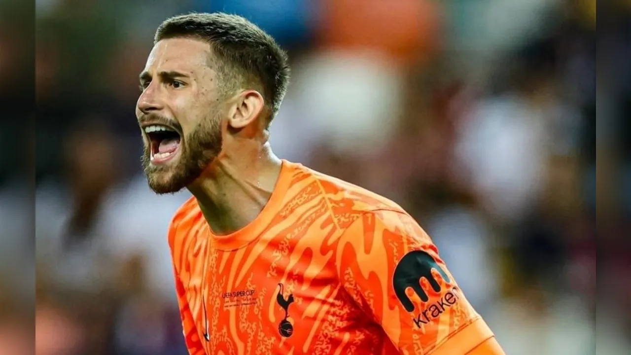 Kiper Tottenham Siap Hengkang Musim Panas Nanti