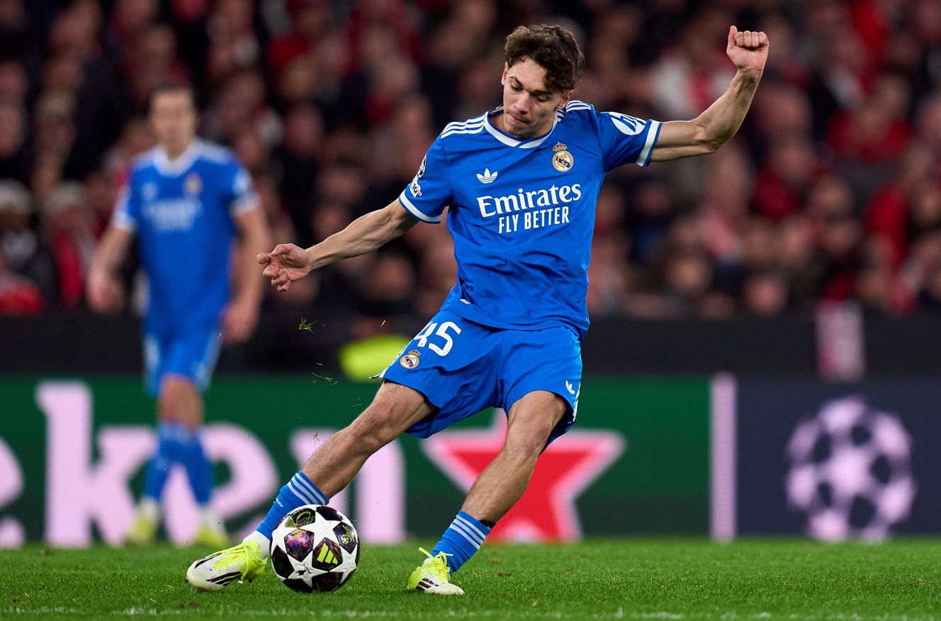 Thiago Pitarch Terancam Sanksi Eropa Jika Lawan Man City