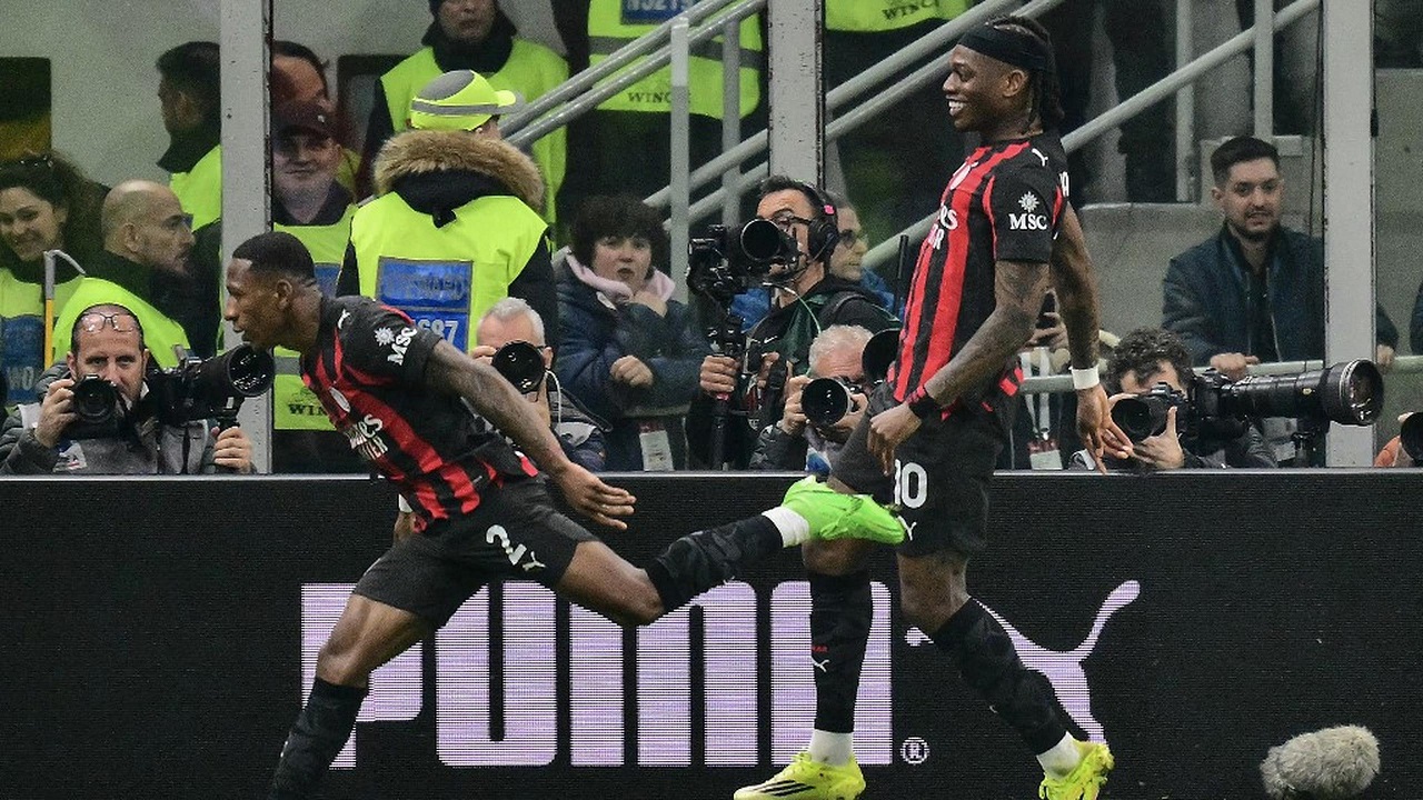 Analisis Cara Milan Bobol Gawang Inter Lewat Pervis Estupinan