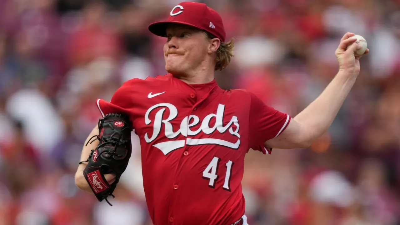 Andrew Abbott Dipercaya Cincinnati Reds Buka Musim Lawan Red Sox