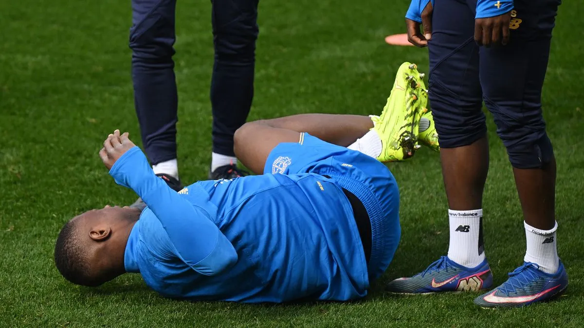 Christian Kofane Cedera Jelang Laga Leverkusen vs Arsenal - sumber: (footballlondon)