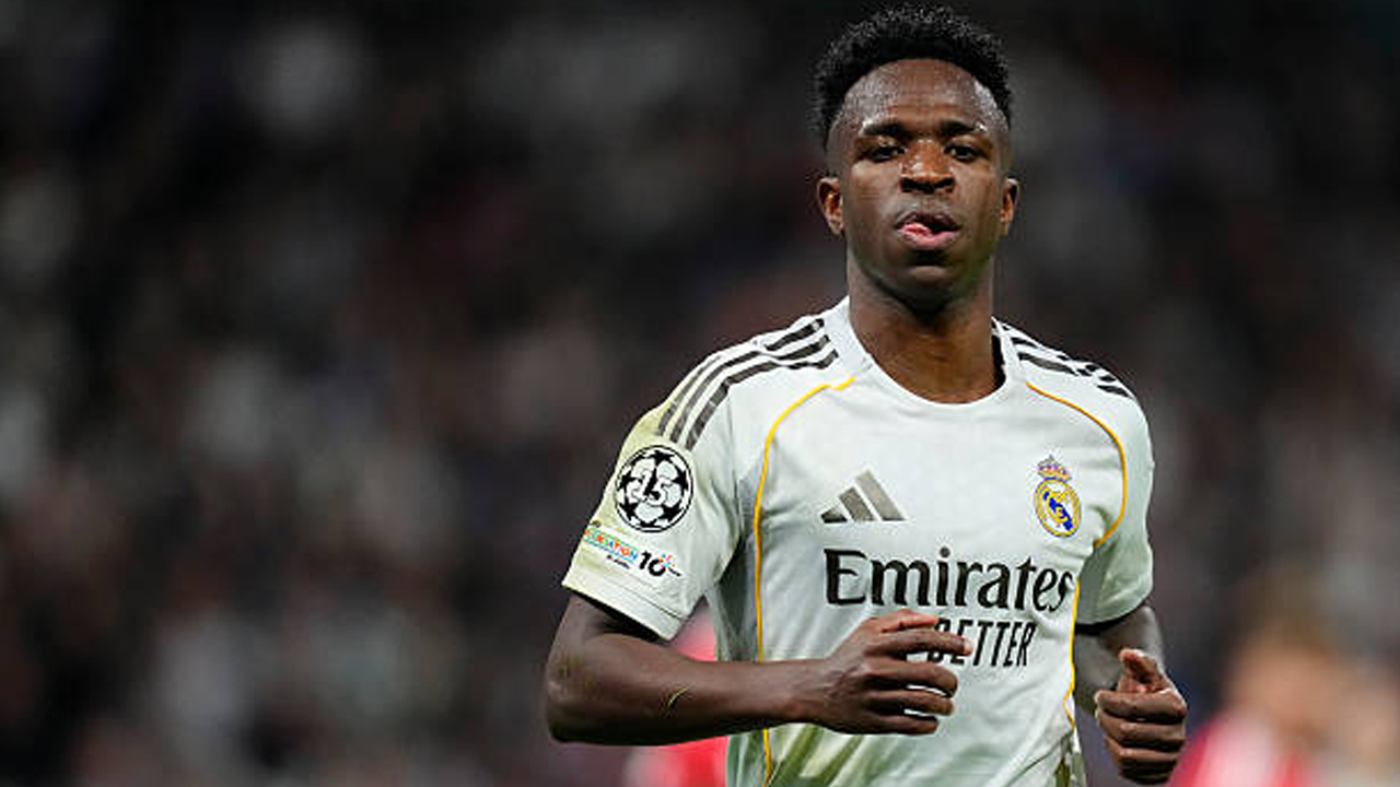 Jadi Harapan Real Madrid, Vinicius Junior Berpeluang Samai Rekor Karim Benzema