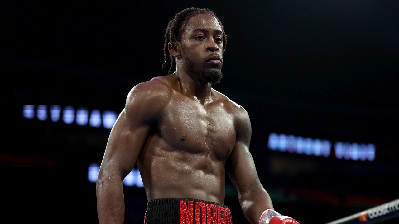 Keyshawn Davis Kritik Richardson Hitchins Usai Batal Lawan Oscar Duarte