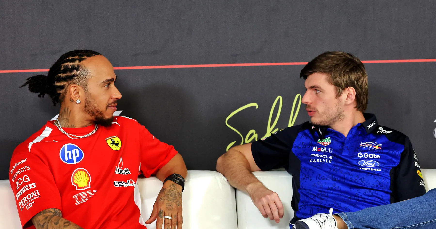 Lewis Hamilton Terasing, Verstappen Wujudkan Impian 24 Jam