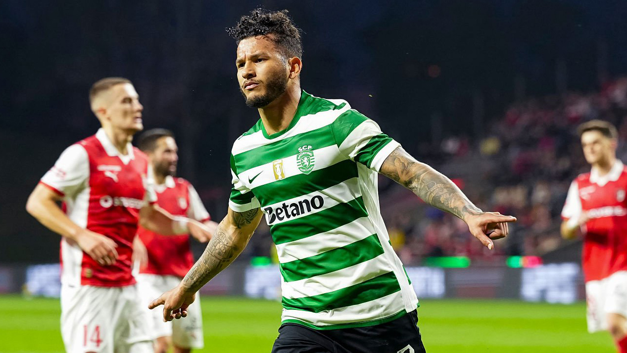 Performa Lini Depan Belum Konsisten, Newcastle Incar Luis Suarez