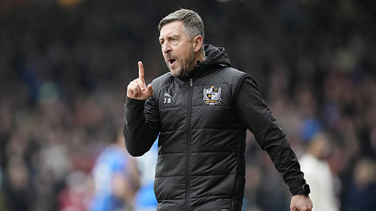 Port Vale Lolos Perempat Final Piala FA, Jon Brady Khawatirkan Jadwal Padat