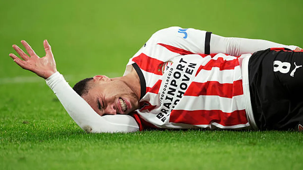 Sergino Dest Cedera, PSV dan Amerika Serikat Sama-sama Khawatir