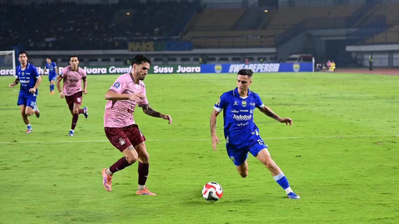 Eliano Reijnders Kirim Peringatan Jelang Persib vs Borneo FC