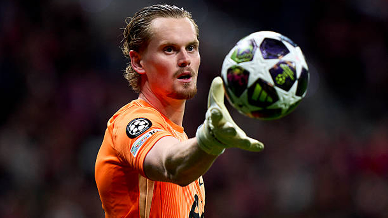 Igor Tudor Tamat, Peter Schmeichel Nilai Antonin Kinsky Seharusnya Didukung