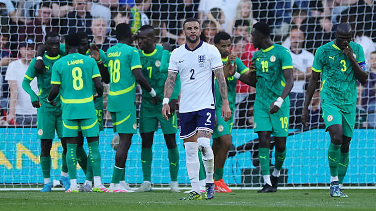 Pamit dari Timnas Inggris, Kyle Walker Putuskan Pensiun