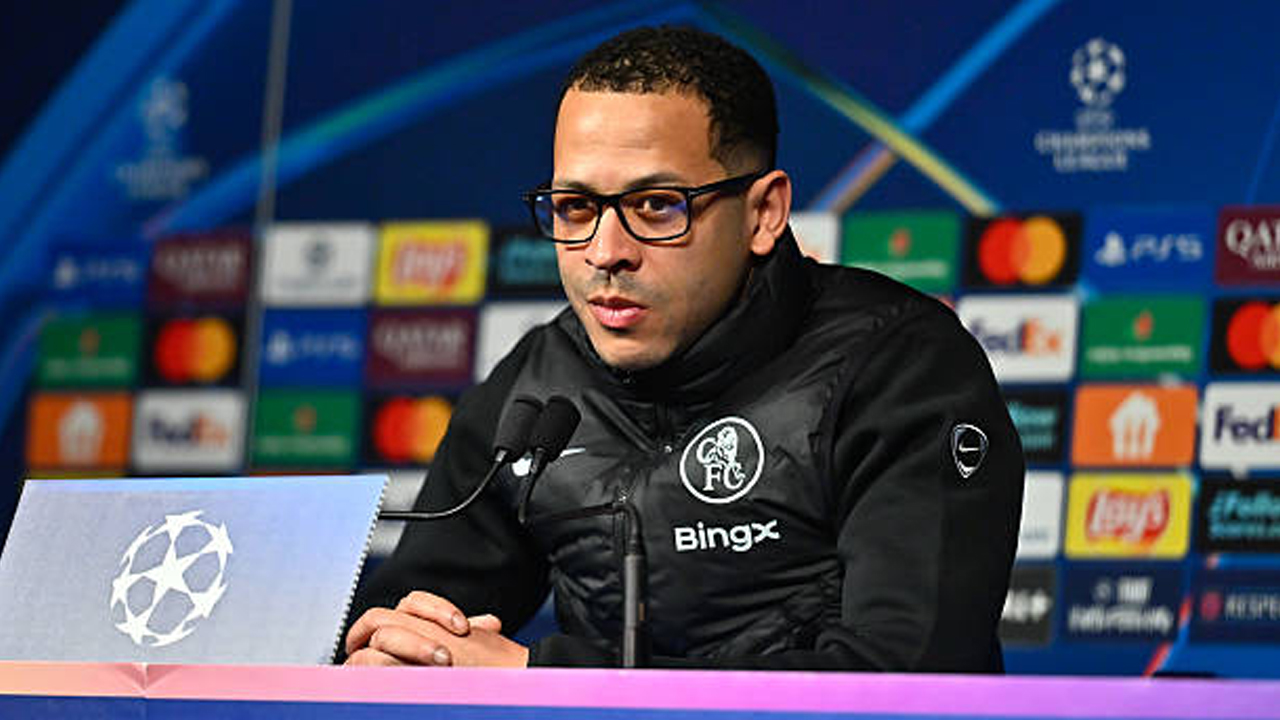 Usia Pemain Bukan Masalah, Liam Rosenior Senang Tangani Skuat Muda Chelsea