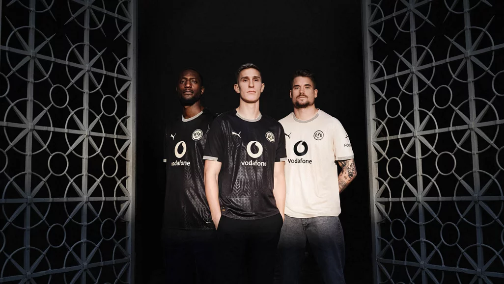 Borussia Dortmund Luncurkan Kostum Spesial untuk Peringati 100 Tahun Stadion Rote Erde