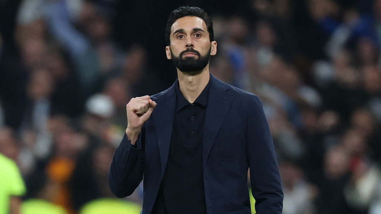 Dipuji Usai Madrid Hajar Man City, Alvaro Arbeloa Pilih Tetap Membumi
