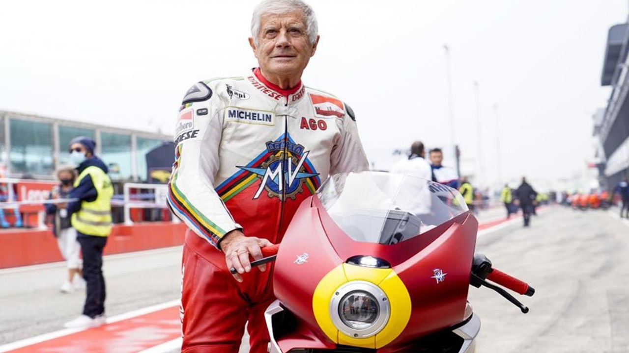 Giacomo Agostini: Rumor Transfer Terlalu Cepat Justru Rusak Jalannya MotoGP