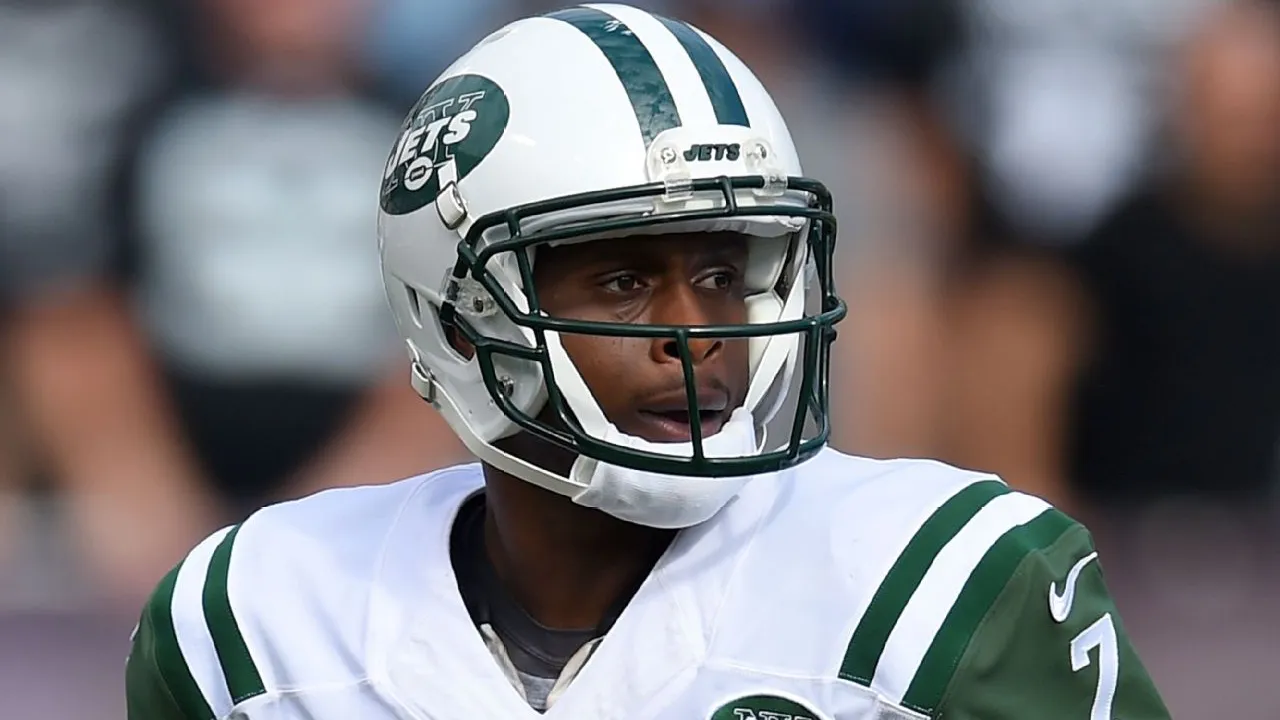New York Jets Amankan Geno Smith dari Raiders untuk Posisi Quarterback
