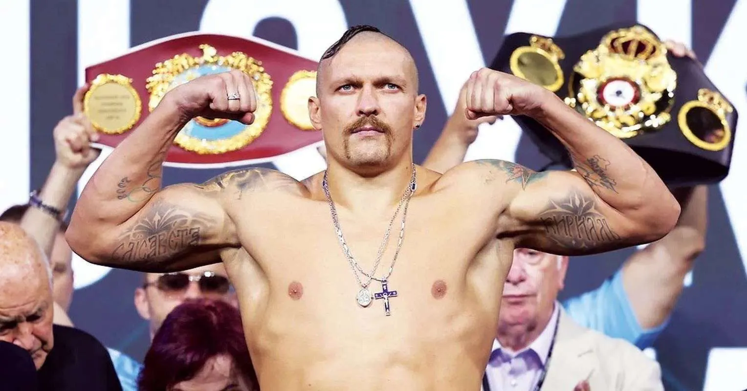 Oleksandr Usyk Ungkap Waktu Pensiun dari Tinju - sumber: (secondsout)