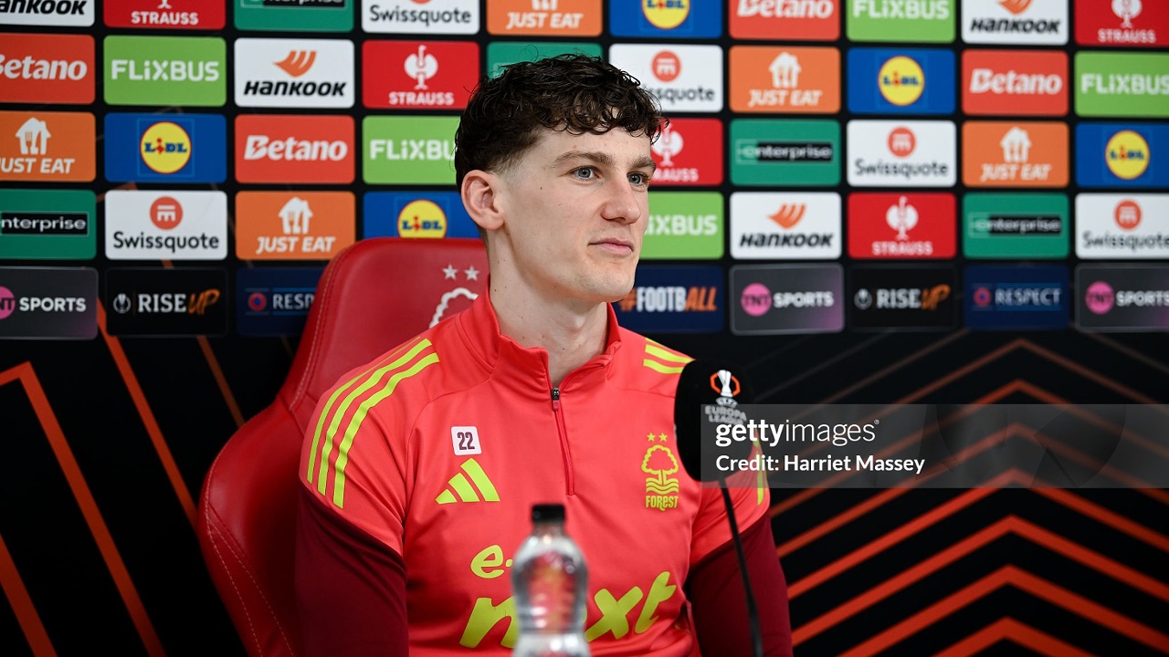 Ryan Yates Tekankan Pentingnya Dukungan Suporter Nottingham Forest