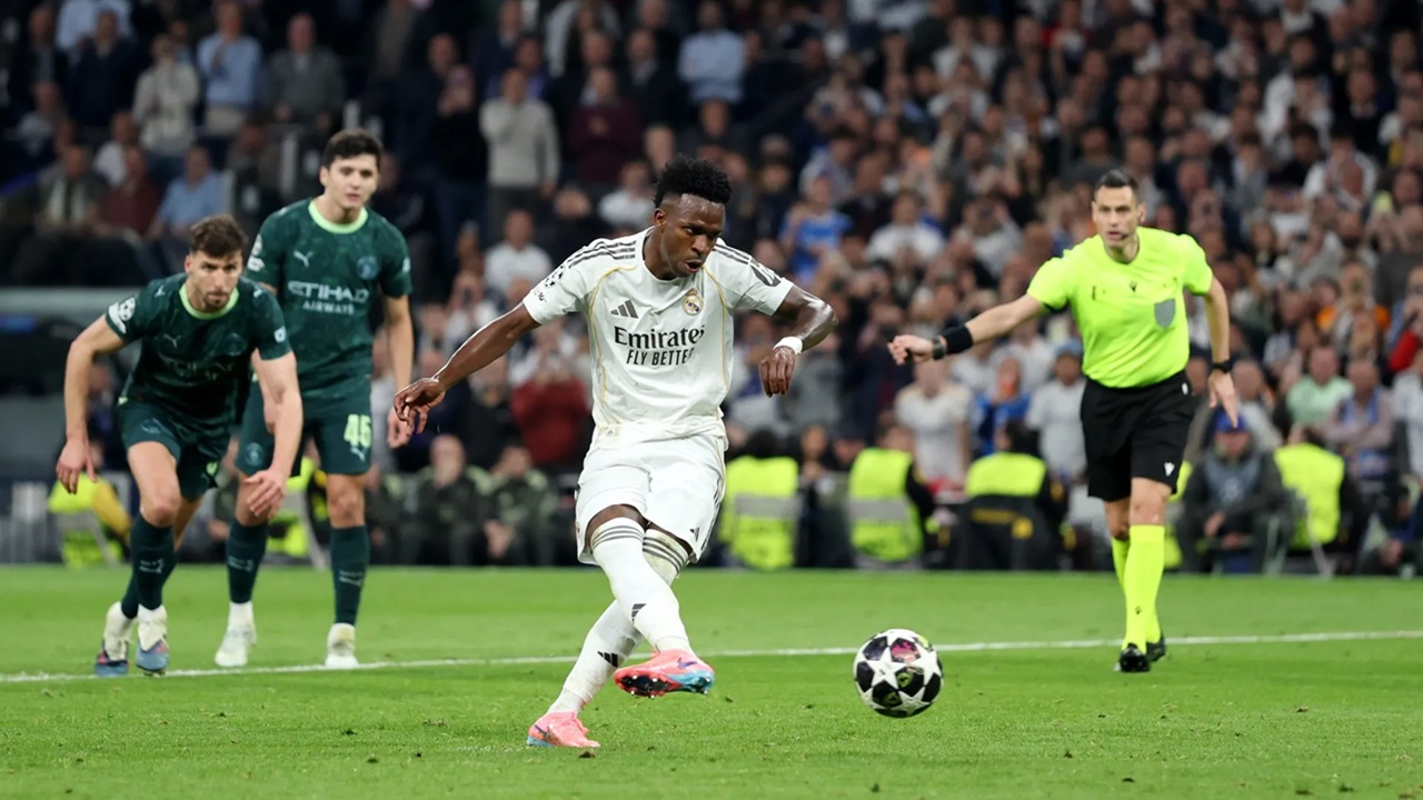 Steve McManaman Mengkritik Teknik Penalti Vinicius