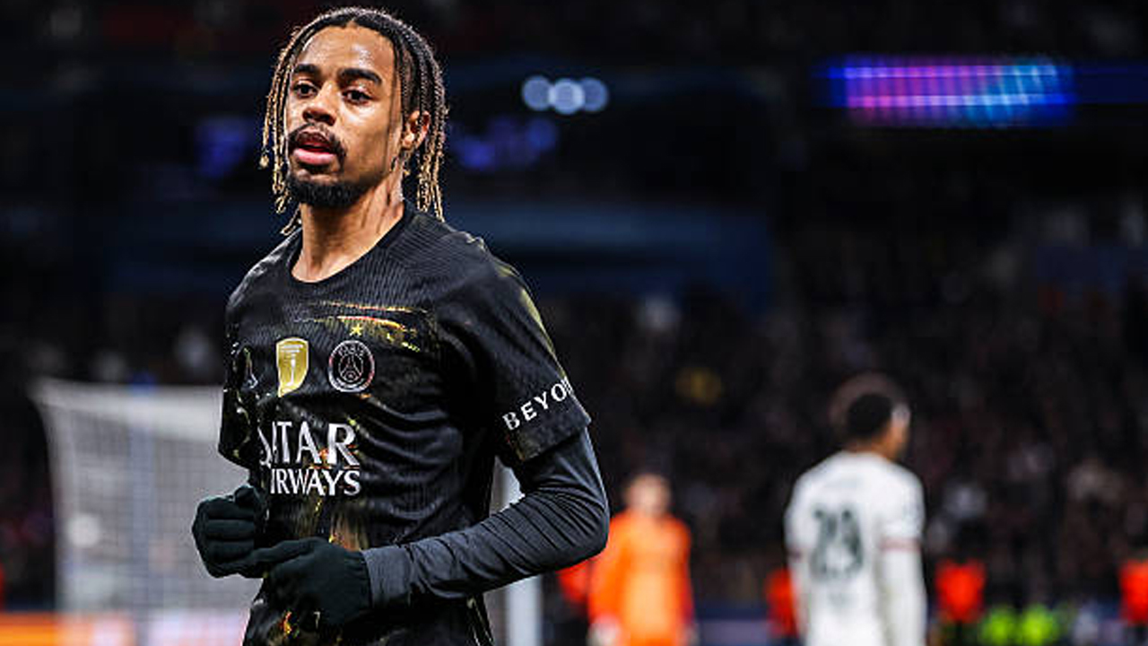 Tampil Apik Lawan Chelsea, Barcola Nilai PSG Tetap Perlu Perbaiki Kesalahan