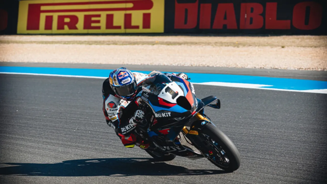 Toprak Razgatlioglu Bisa Jadi Kunci Pengembangan Ban Pirelli di MotoGP