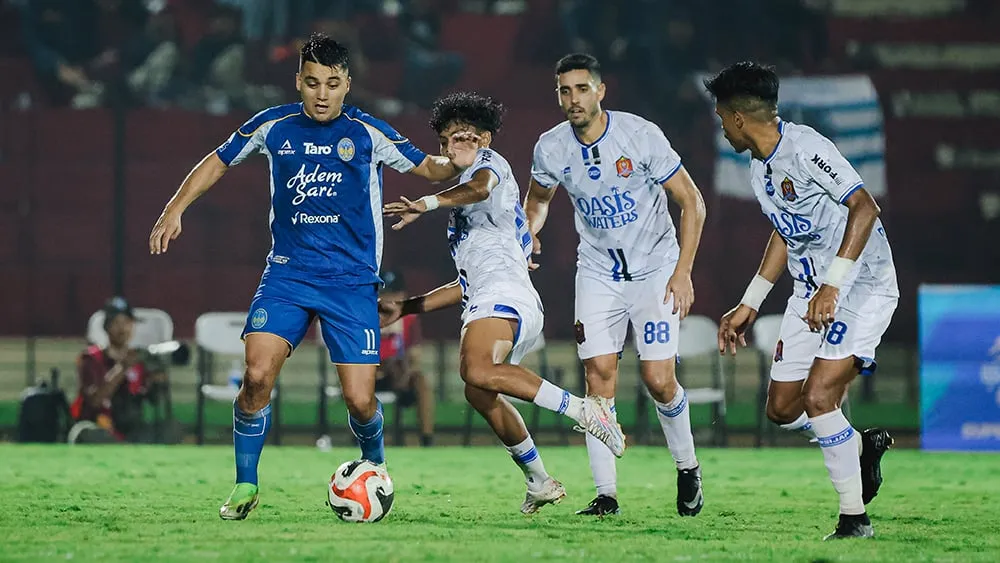 Van Gastel Soroti Kelemahan PSIM dalam Menghadapi Set Piece Melawan Persijap - sumber: (ileagueid)