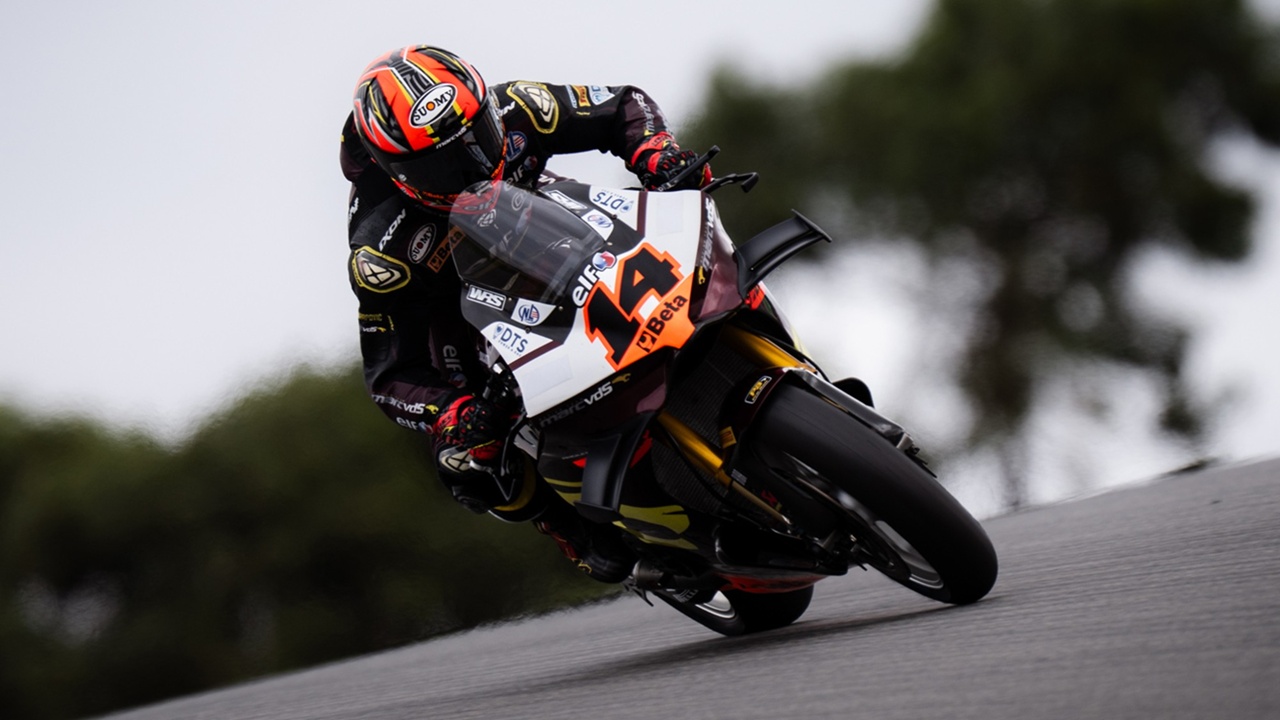 Sam Lowes Kecewa Tidak Ada Sesi Latihan Kedua