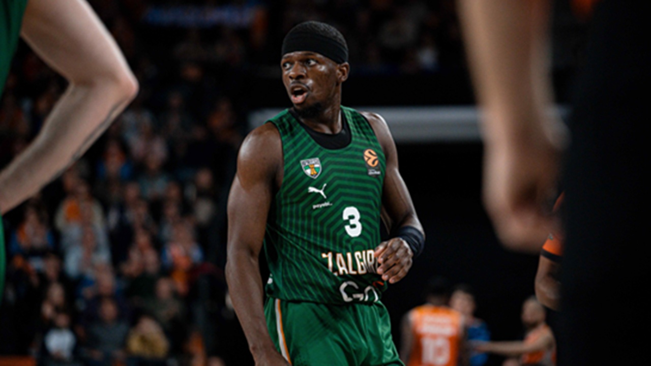 Sylvain Francisco Konfirmasi Dilirik Dua Tim Eropa