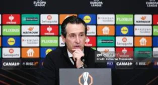 Unai Emery Ukir Rekor 100 Kemenangan Tercepat di Aston Villa
