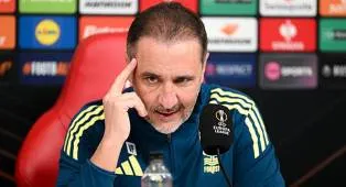 Vitor Pereira Tak Mau Nottingham Forest Korbankan Kompetisi Liga Europa