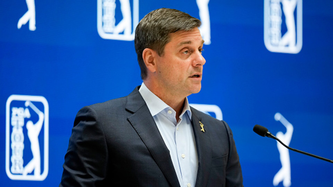 Brian Rolapp menegaskan bahwa seluruh rencana tersebut masih dalam proses pembahasan dan belum mendapatkan persetujuan resmi dari dewan pemain PGA Tour. (Foto: Golf Digest)
