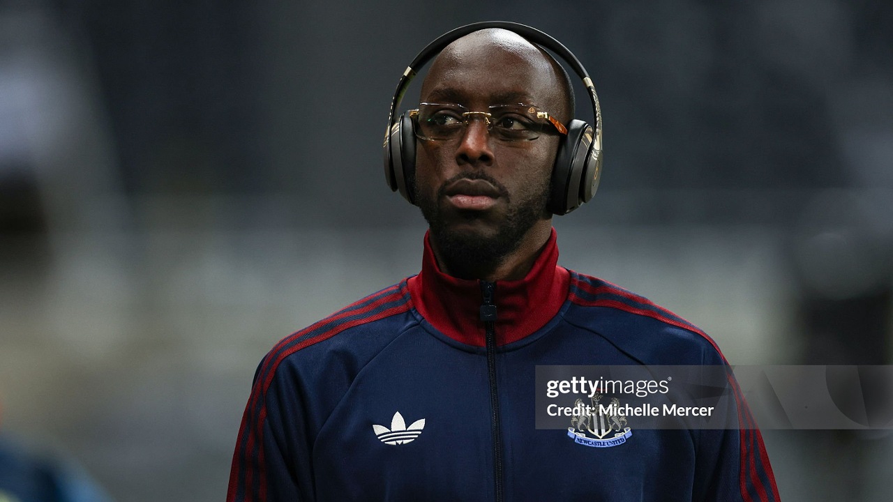 Eddie Howe Tegaskan Yoane Wissa Harus Buktikan Diri di Newcastle