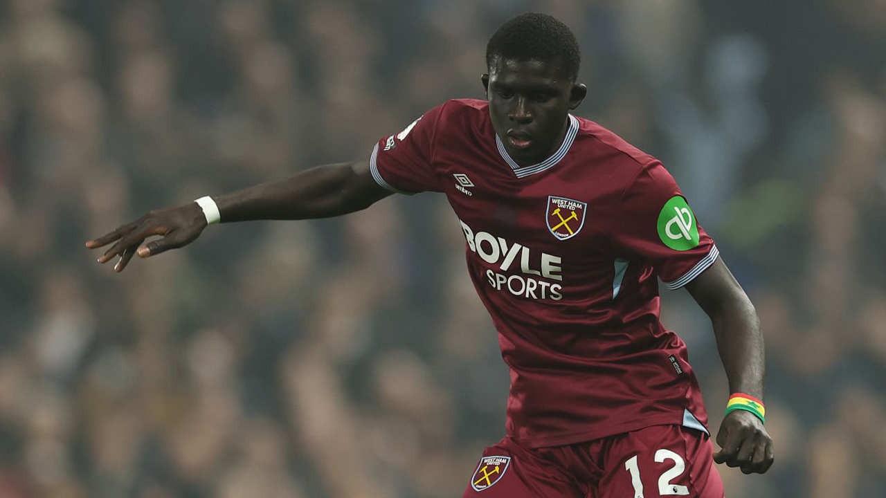 El Hadji Malick Diouf Masuk Daftar Pemain Incaran Manchester United