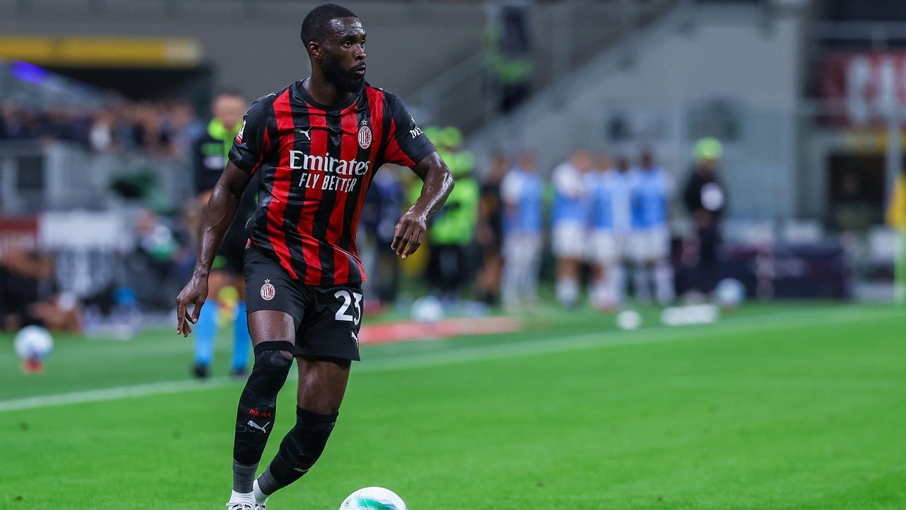 Fikayo Tomori Jadi Bidikan Klub EPL, AC Milan Siapkan Kontrak Baru