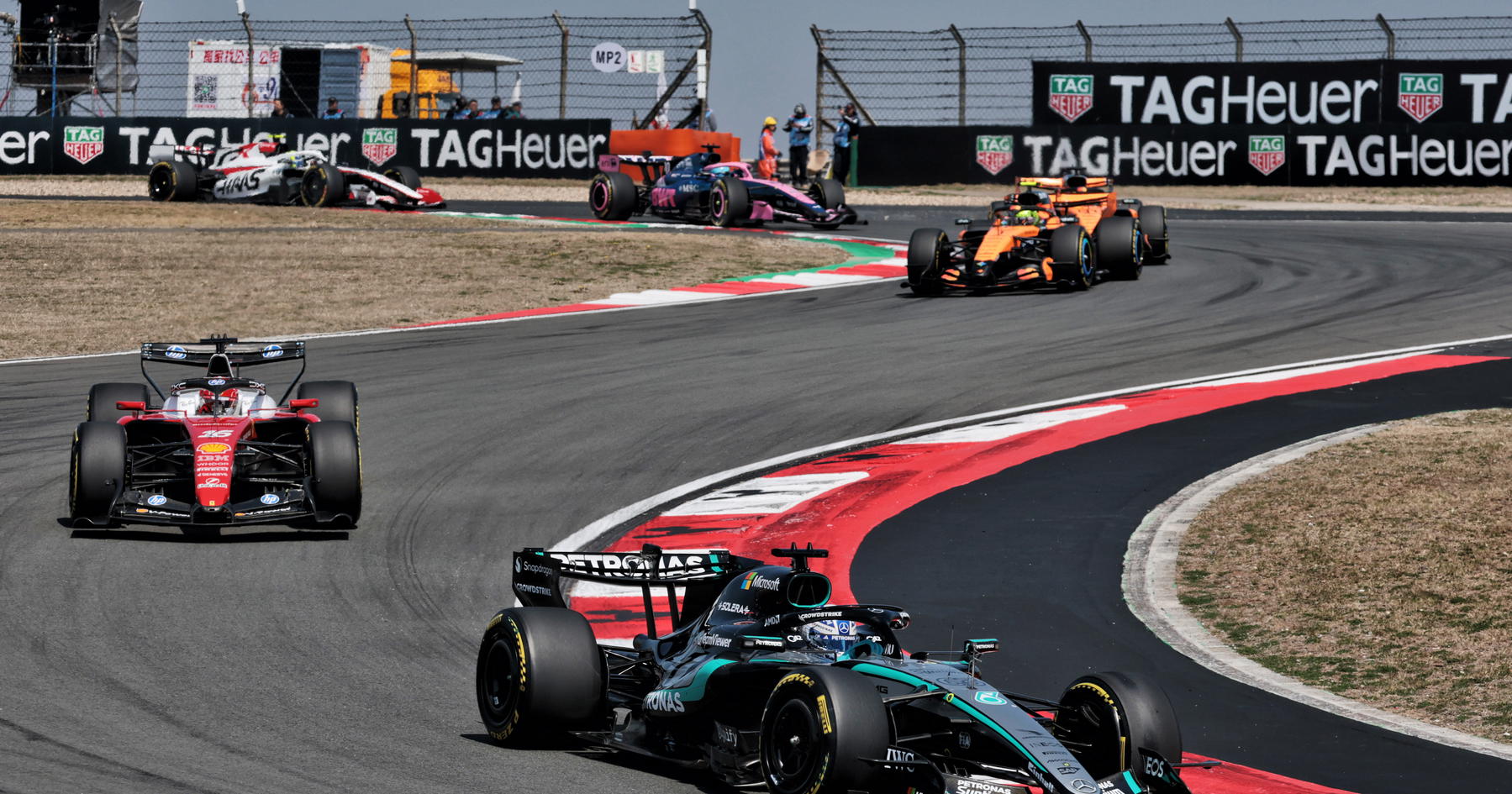 George Russell Menangi Sprint Grand Prix F1 China 2026