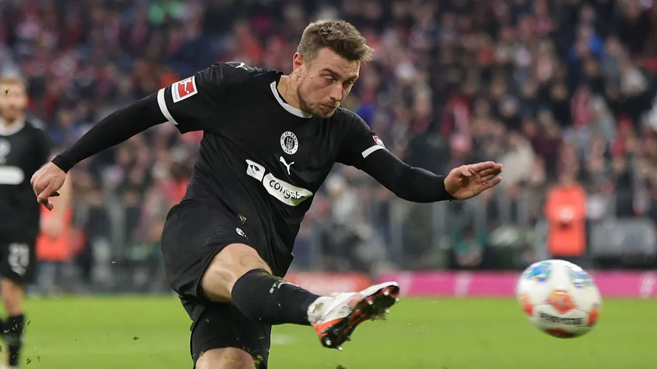 Hauke Wahl Akui St Pauli Tampil Buruk Saat Tumbang dari Gladbach