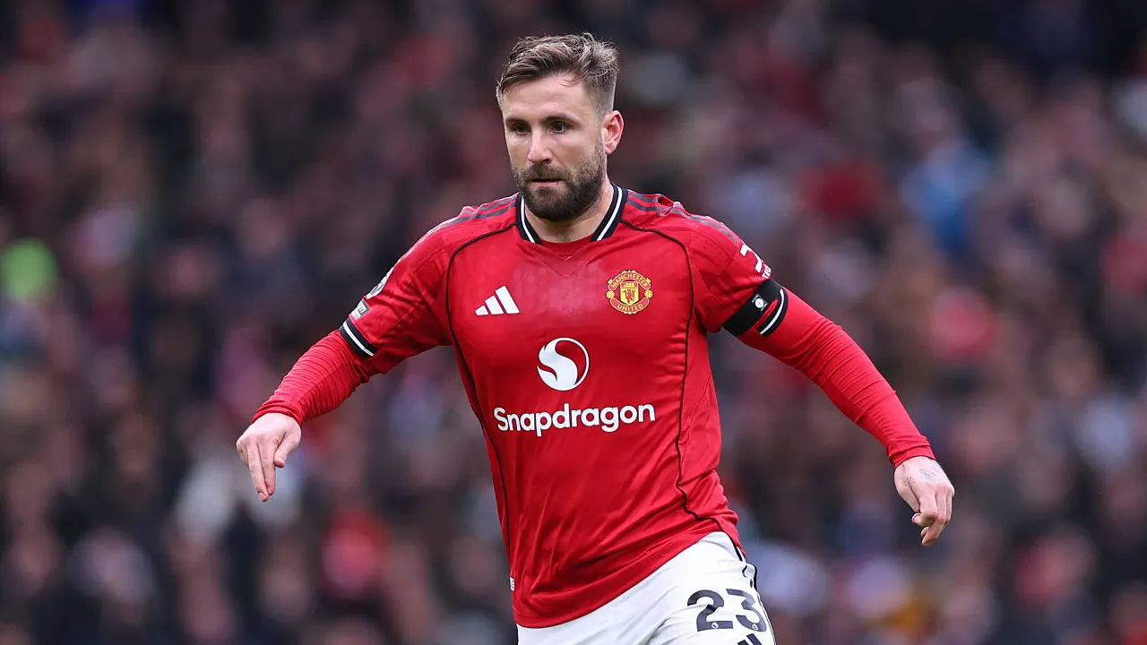 Luke Shaw.