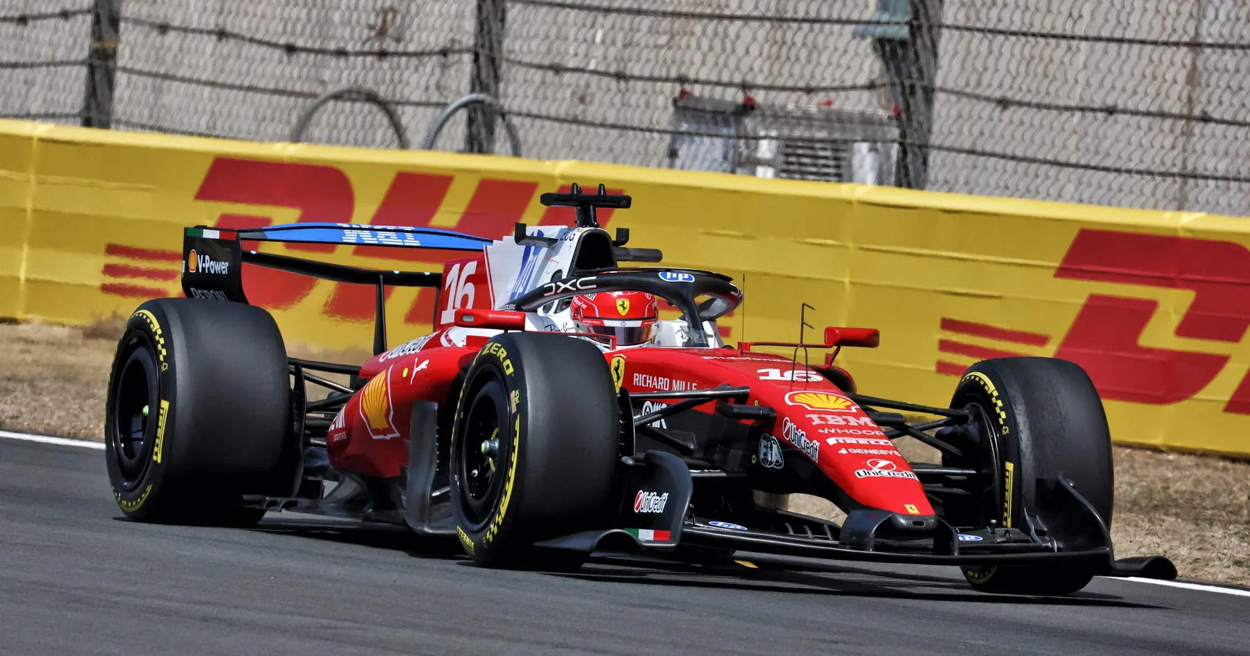 Kritik Bernie Collins atas Strategi Upgrade Ferrari - sumber: (racingnews365)